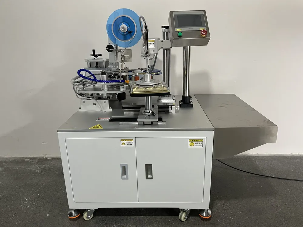 Square Box Tape Applicator — Square box tape applicator