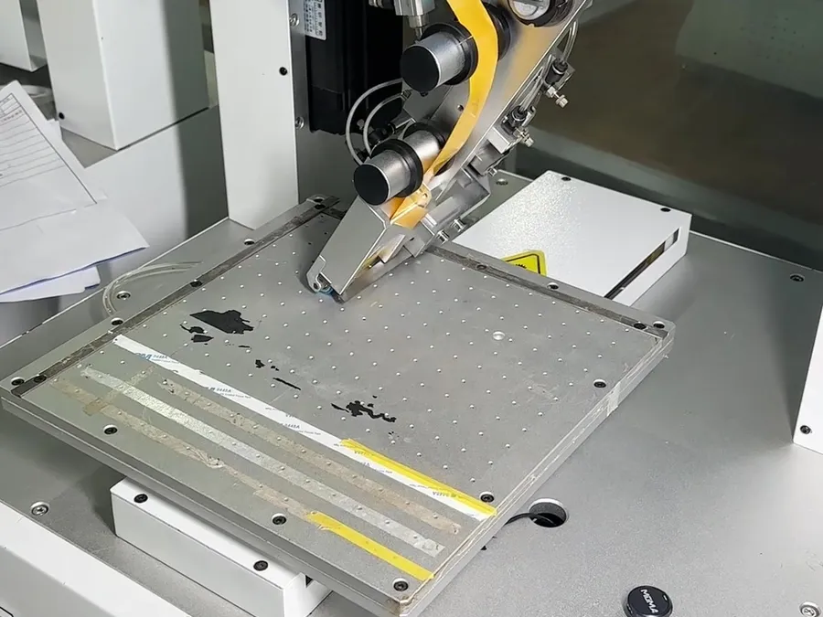 Desktop Tape-application Machine