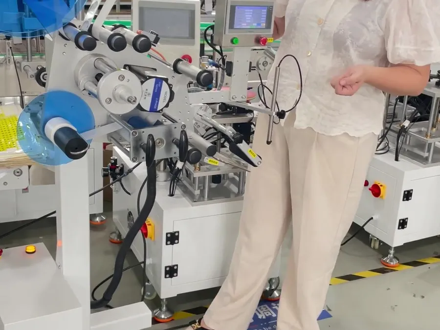 Automatic Flat / Top-surface Labeling Machine — image 2