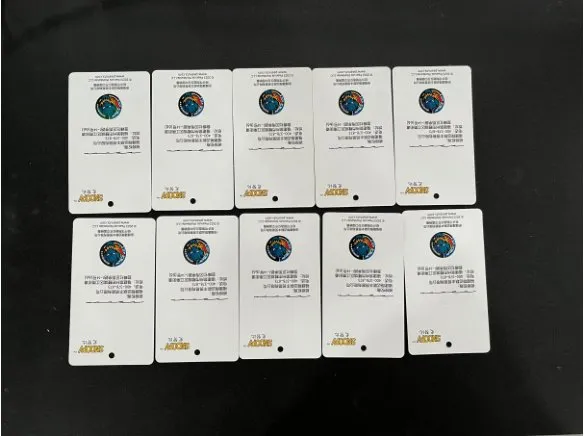 Automatic Card-Dispensing Labeling Machine — Cards and hang tags with labels