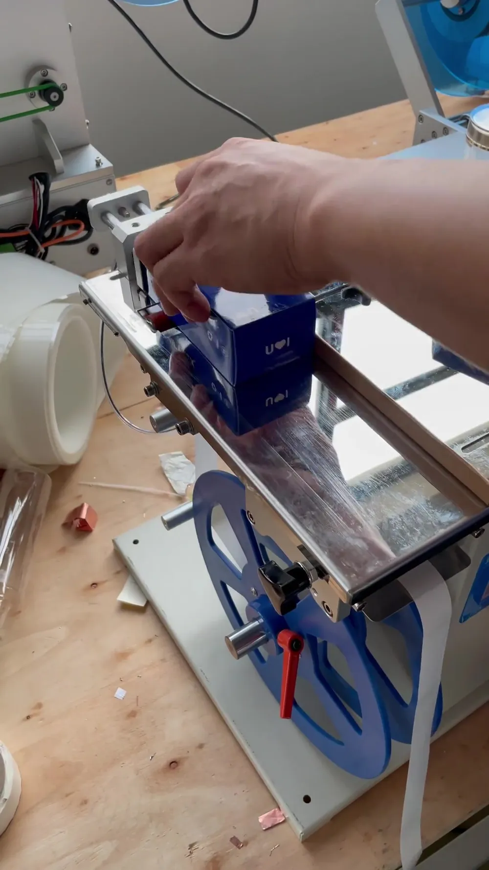 Automatic Corner Seal Labeling Machine — Factory demo video still